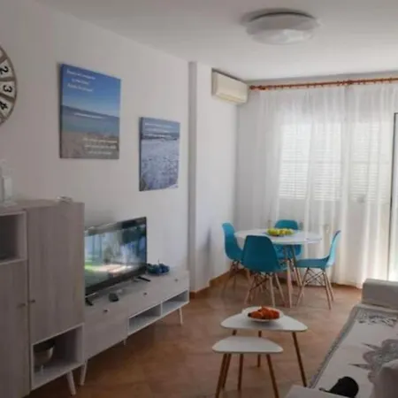 Primera Linea De Playa, Piscina, Parking Apartment *